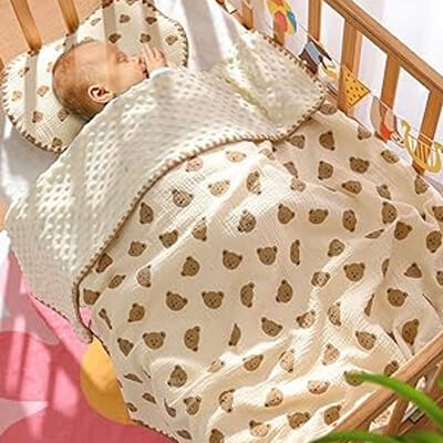 besdodo-nouni-couverture-bebe-100x100-cm-motif-coeur image 5