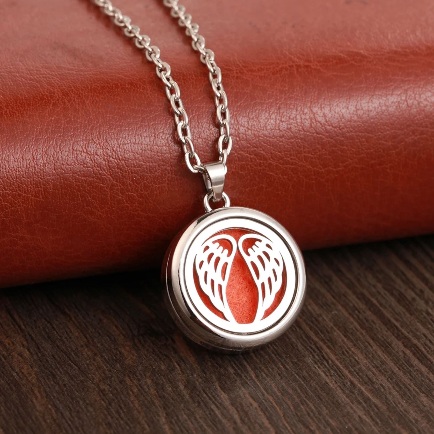 besdodo-love-me-pendentif-aromath-rapie-arbre-de-vie-huiles image 5