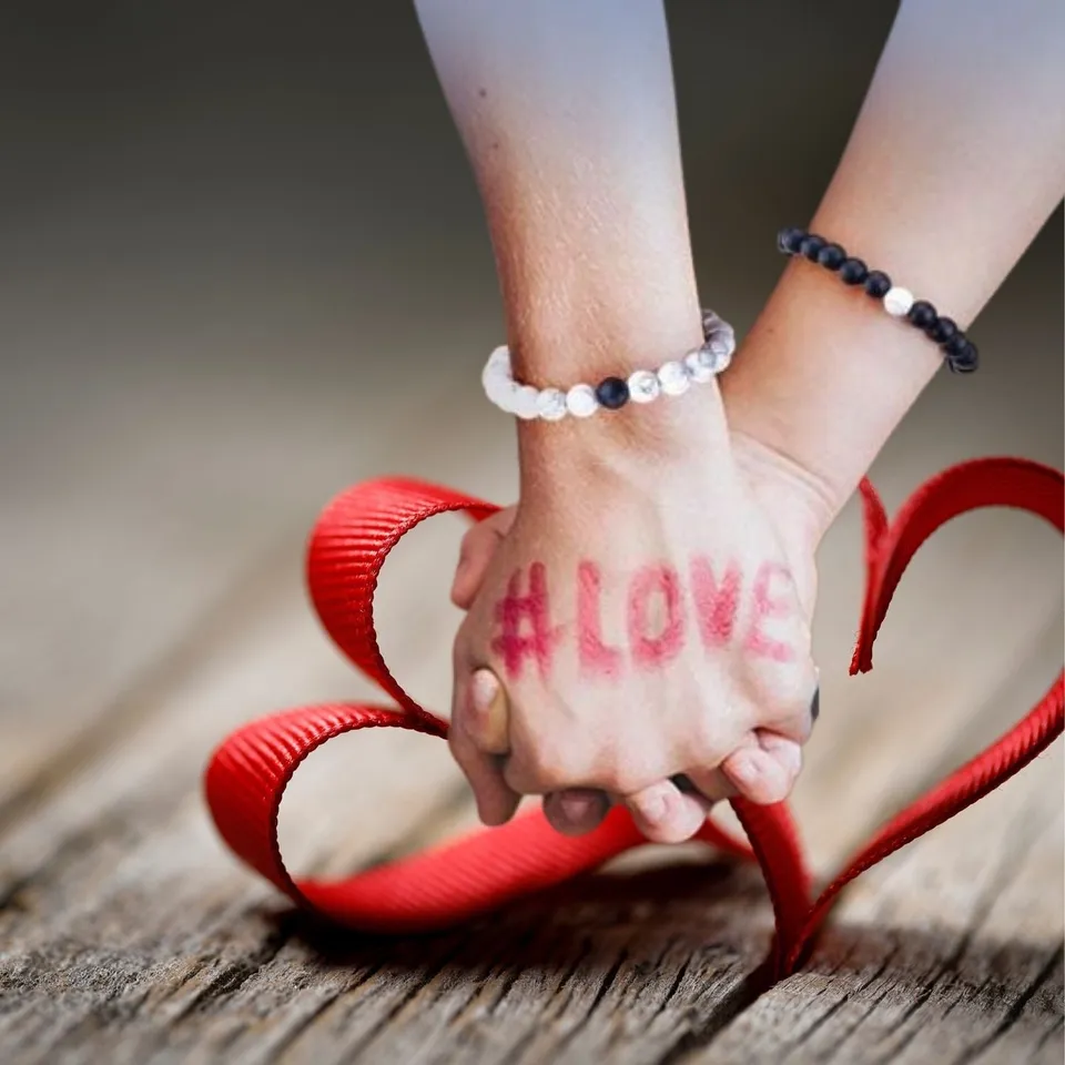 besdodo-cadeau-maman-duolove-bracelet-pierre-lave-amiti image 1